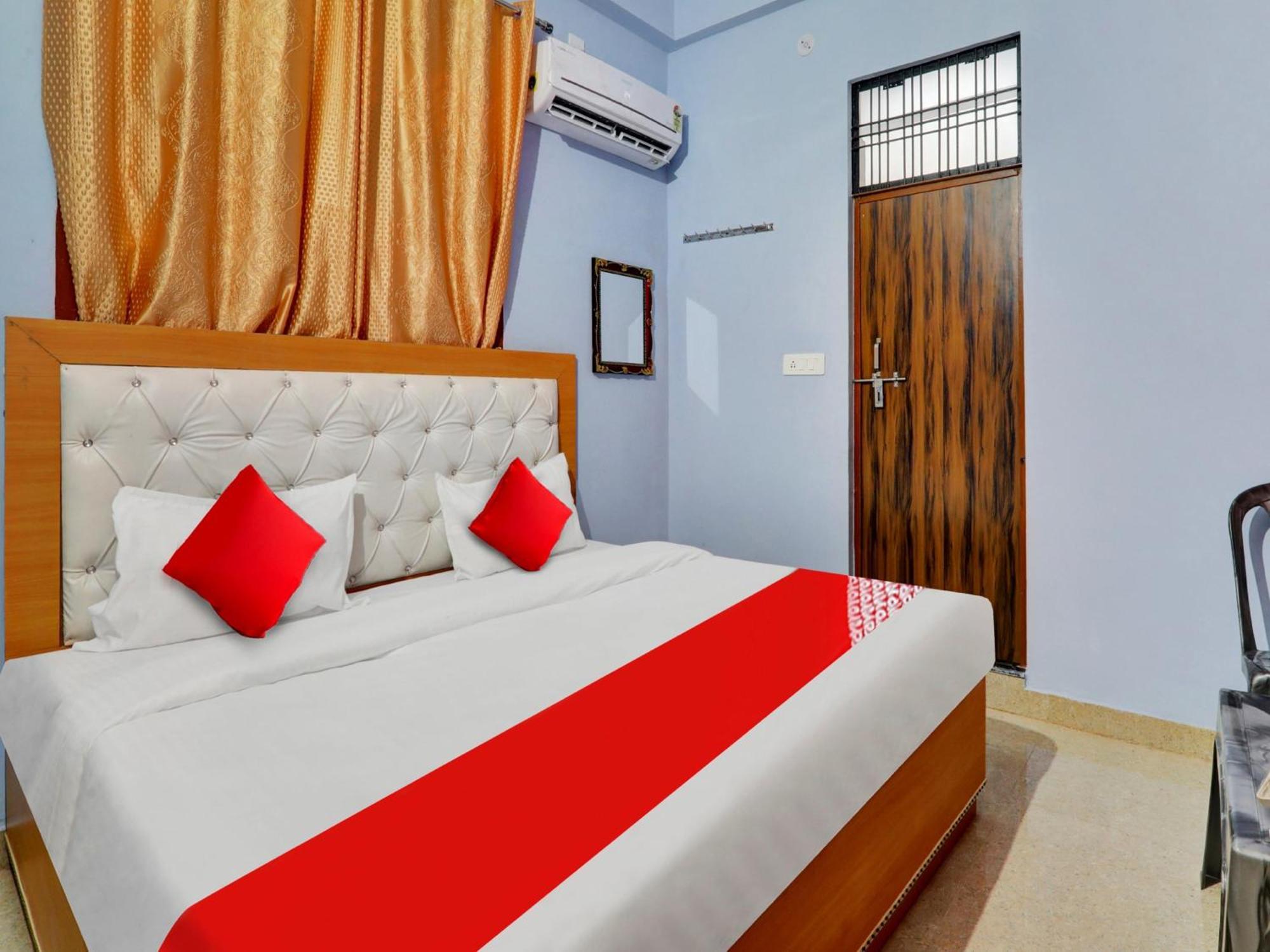 Hotel O Aradhya Galaxy Bhauli Buitenkant foto