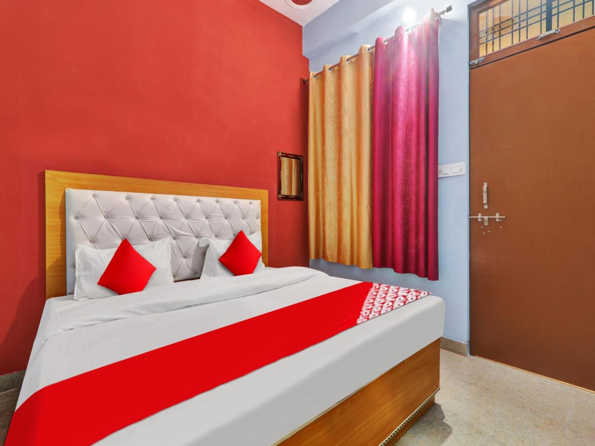 Hotel O Aradhya Galaxy Bhauli Buitenkant foto